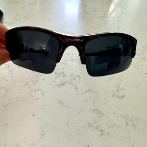 Oakley NWOT Men’s Sunglasses
